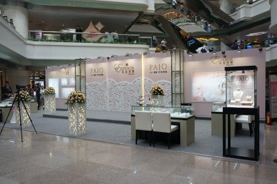 钟欣潼现身广州倾情演绎「PAIO」结婚对戒