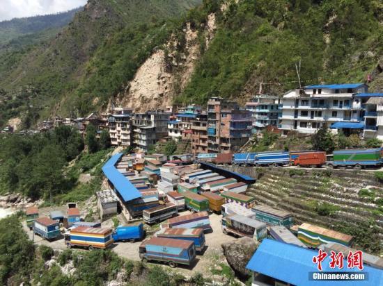 尼泊尔强震致西藏26人遇难 3人失踪