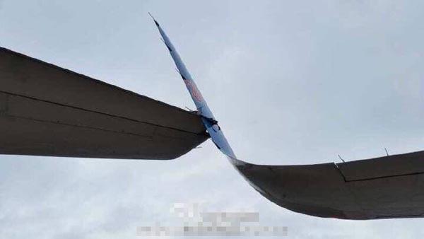 深圳两架飞机水平尾翼轻微擦碰。