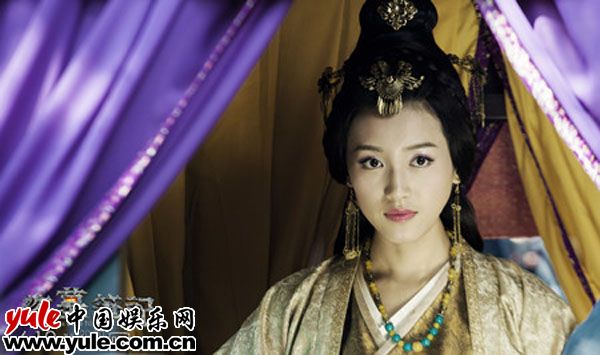 苏青饰演瑶光皇妃