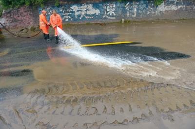 北京迎来今年来最强降雨 全市1600余人转移(图)