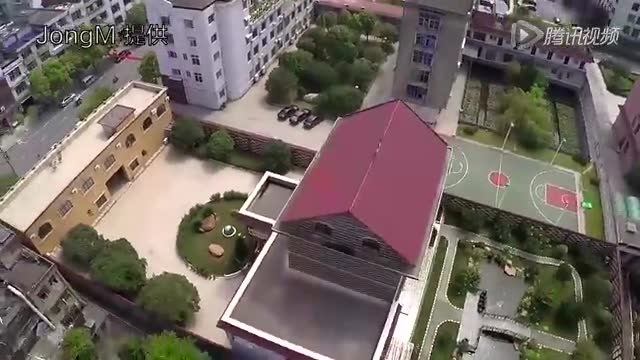 航拍王林“王府” 院内池塘假山一应俱全截图