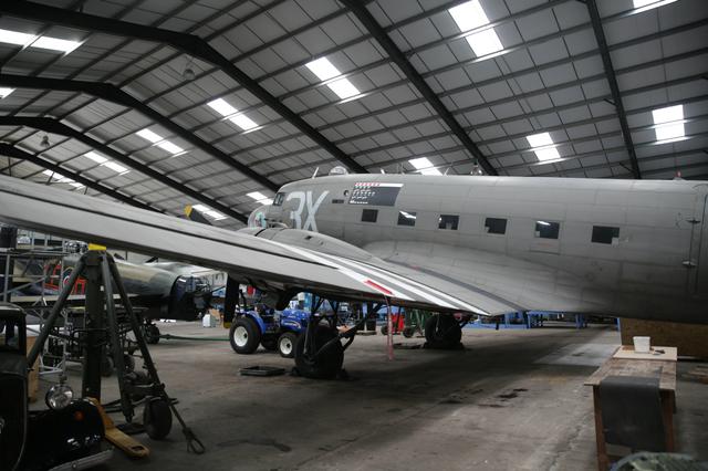 腾讯网纪录片《丈量》开播 张涵予领衔众明星重走战场