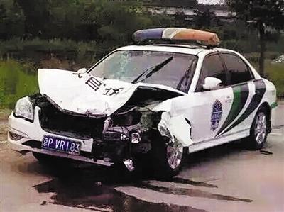 北京密云城管执法车撞三轮 四名孩子两死两伤