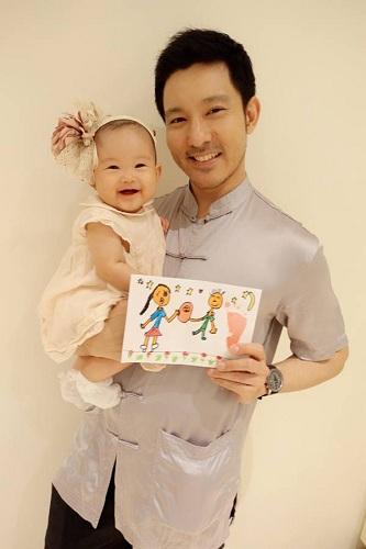 立威廉与上辈子情人 共度第一个父亲节