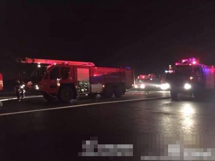 长春飞往青岛一航班因货舱烟雾警告紧急备降