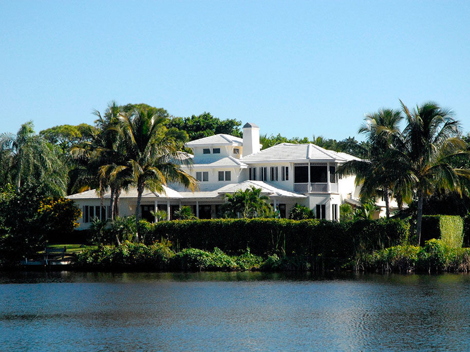 洛杉矶1138万别墅PK盖茨豪宅 