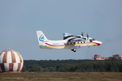 运12F境外飞行首秀 望斩获更多国际订单