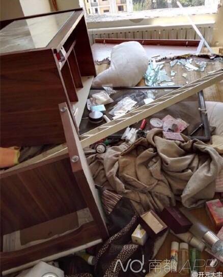 天津港爆炸清理修缮工作开始 部分业主财物遭窃