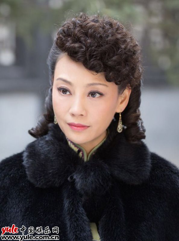 李宜娟捉奸不成反救连奕名