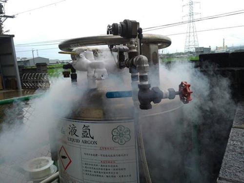 台中一工厂发生桶装氩气外泄事件消防局紧急封锁