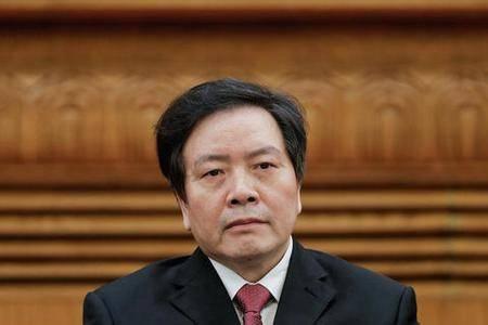 起底周本顺：在家乡是重情重义的“顺陀”