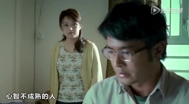 新闻晚8点：醉酒男猛扇交警耳光 夫妻炒股斗气吃安眠药截图