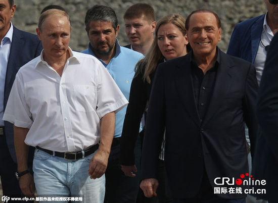 普京与贝卢斯科尼游克里米亚