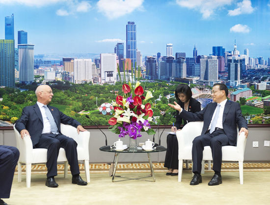 李克强倡议:打造世界发展和利益共同体