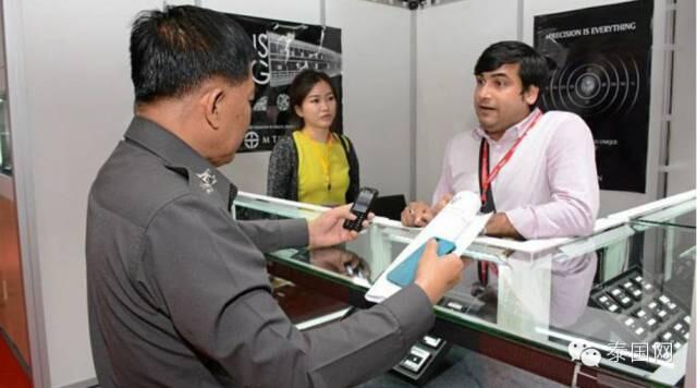 中国龙凤大盗 曼谷珠宝展窃价值千万钻石