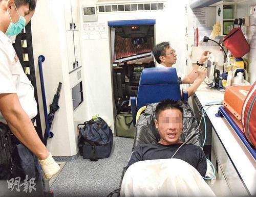 夜闯学校被喷胡椒喷雾爱美男：我样子变没变？