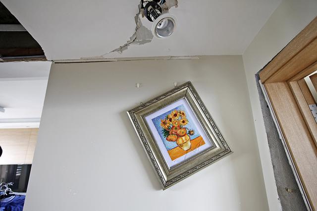 天津爆炸一月后：被改变的生活再难回去