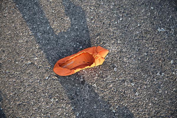 天津爆炸一月后：被改变的生活再难回去