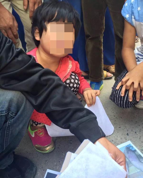 6岁女童遭老师虐待不能平躺 官方：老师是临时工