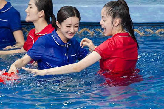 张翰娜扎隔空送亲亲 谢娜曝张杰讲睡前故事