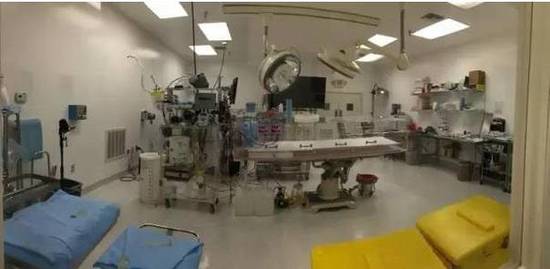 Alcor手术室资料图