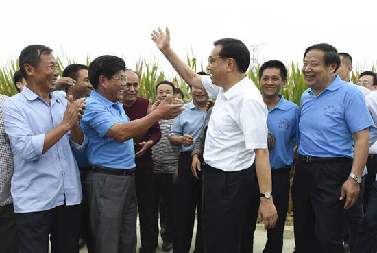 漫评李克强河南考察：老书记常回家看看！
