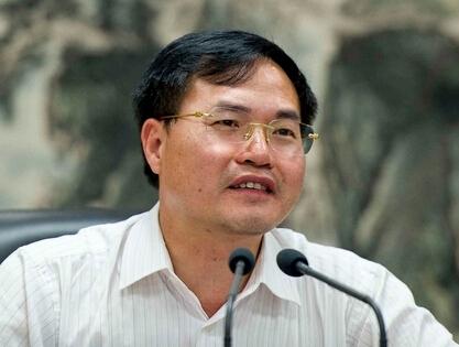 媒体揭厅官互咬内幕：用尽手段置对方于死地