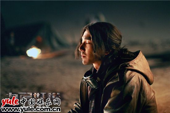 赵又廷《九层妖塔》