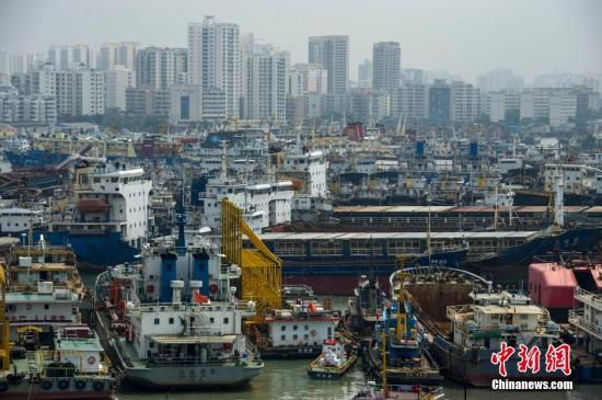 “彩虹”擦身而过 琼岛南部景区景点恢复运营