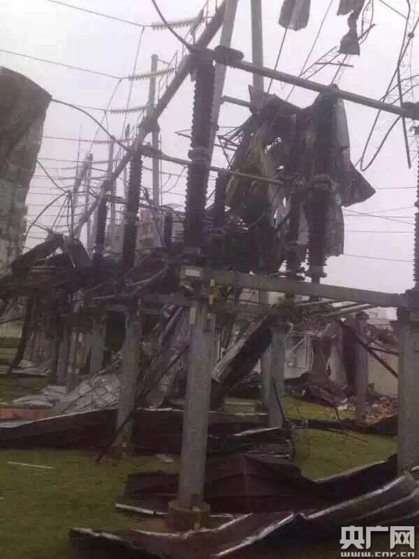 广州起龙卷风致城区停电 电网启动应急预案一级响应
