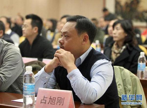 奥运冠军占旭刚官 上任不满百天跑遍3街6镇1乡