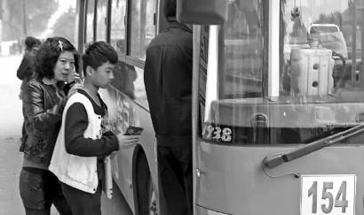 长春回应公交私自涨价：严处私自涨价经营者