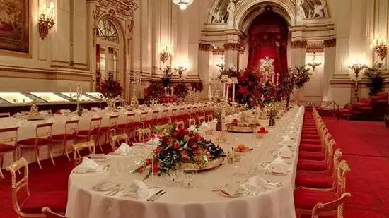 白金汉宫一年只接待两次高规格国事访问