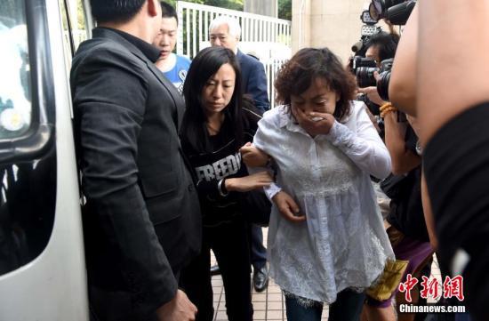 内地游客在香港遭袭身亡案疑犯提堂 家属认尸