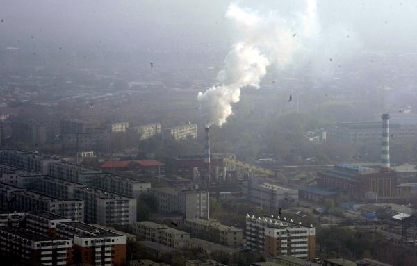 东北雾霾病根：仅抚顺一地板城就百余企业排废气