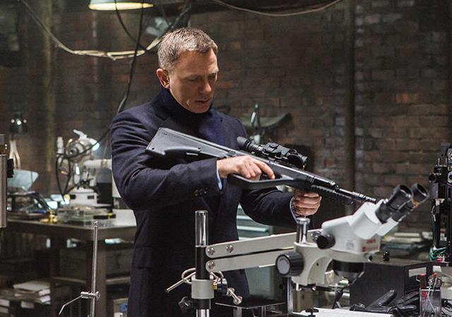 《007：幽灵党》：国外口碑烂掉了