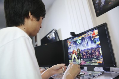 游戏人生：电竞世界冠军退役后的选择