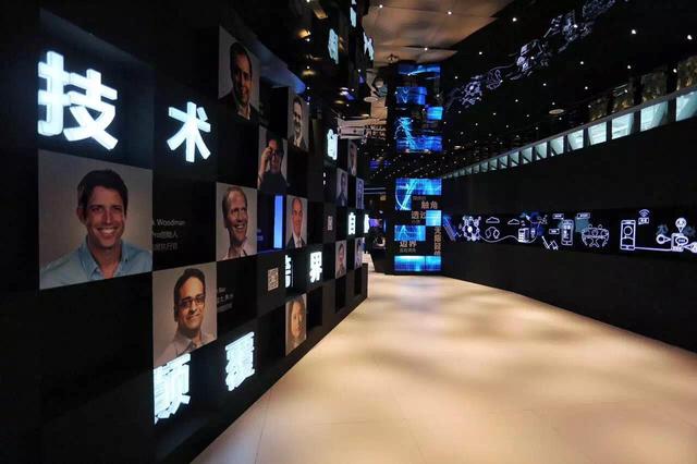 乔木：当表情取代政治，众媒时代的原生环境已经到来