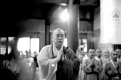 释永信未曾被赶出门无私生女 经济问题仍在调查