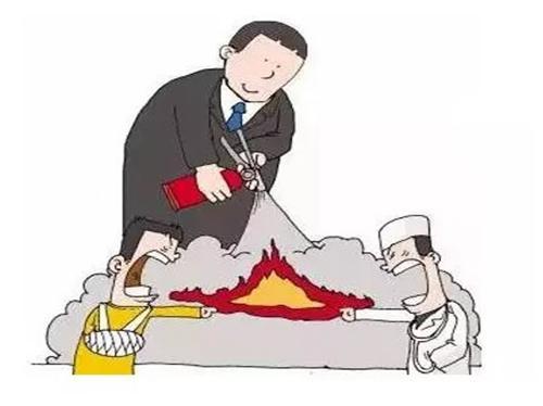 李群：上网了解民意 下网解决问题 