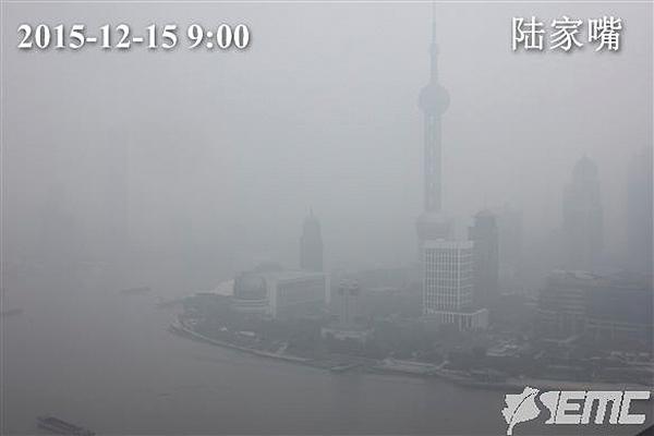 上海空气严重污染黄色预警 中小学停止户外活动