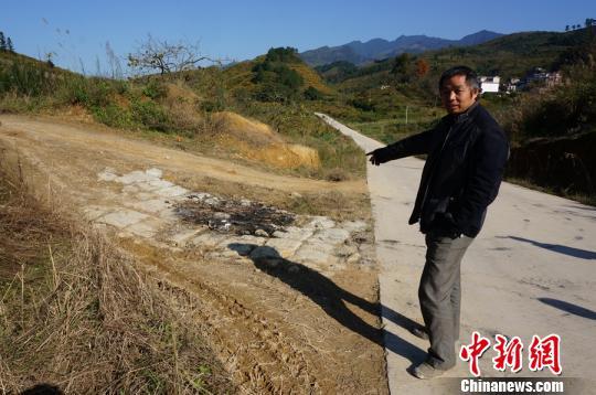 桂林“偷狗案”事发地村民称曾被死者用毒弓弩威胁