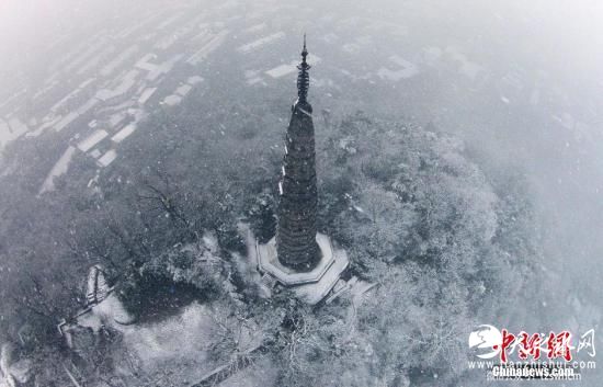 中国12个观测站气温跌破历史最低值