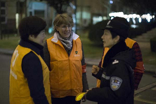 迎财神考验上海最严禁燃令 外环内基本零燃放