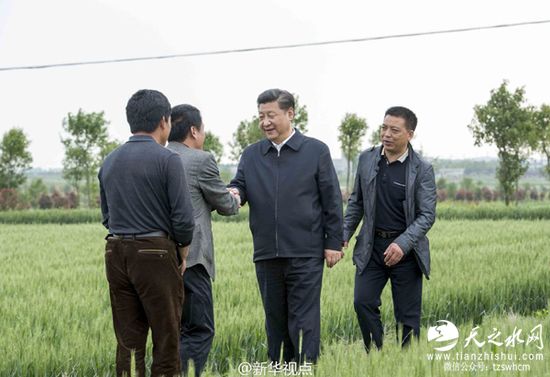 习近平前往小岗村考察 重温中国改革历程