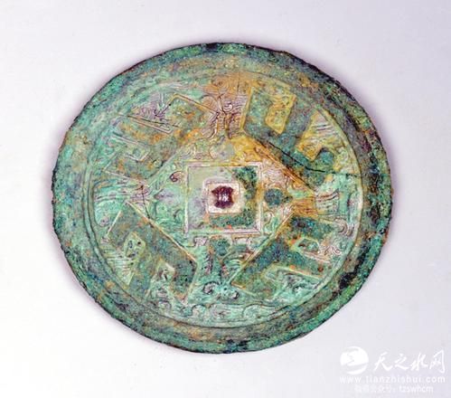 山西晋中发现27座古墓葬 出土240余件器物(图)