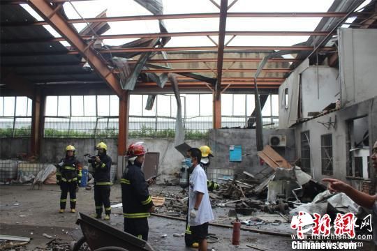 图为：事故现场。肖吹 摄 