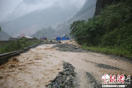 四川汶川突发山洪泥石流 已转移19名被困人员