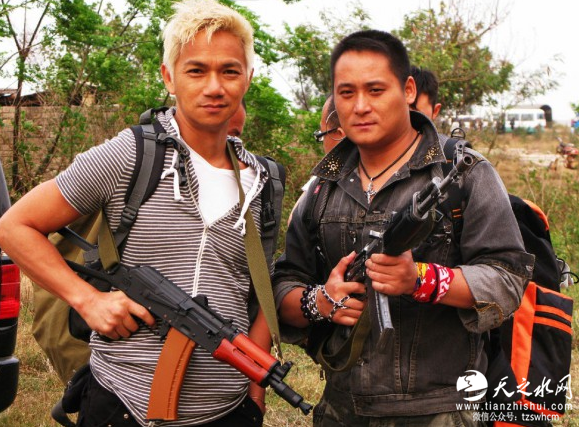 {E5{IO)M27BOB]D(RG)~GYO